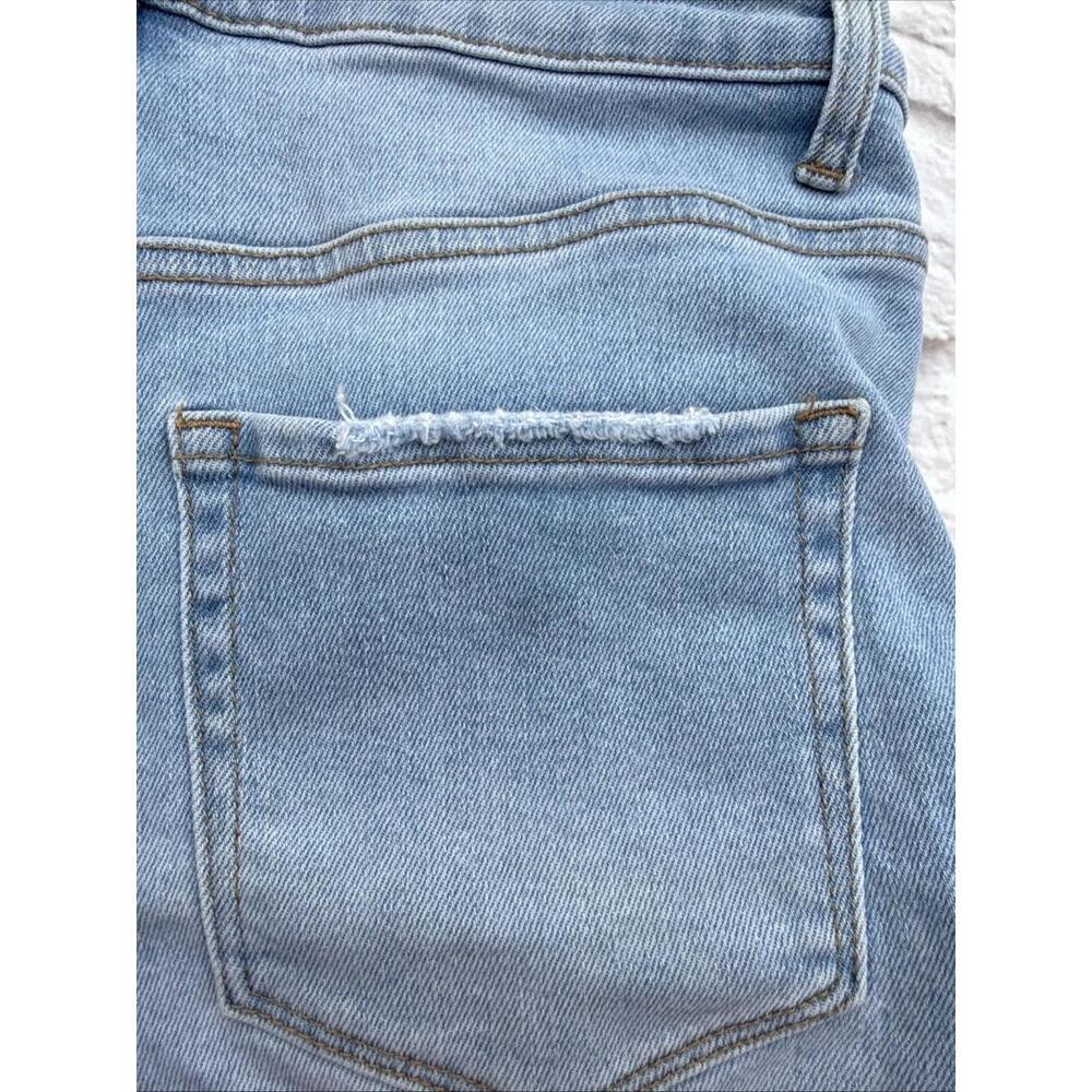 EUC Vervet L Large Lightly Distressed Blue Denim Shorts - Picture 6 of 9